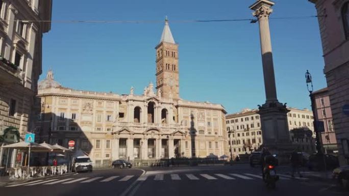 意大利罗马-2020年12月11日: 由于Covid19疫情，游客很少的圣玛丽亚·马焦雷大教堂的景色