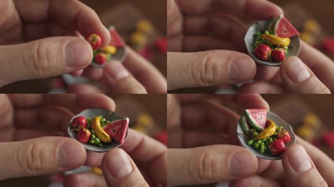 粘土微型diy聚合物红苹果制成的小水果