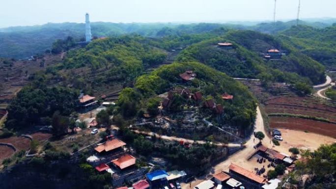 日惹特别地区Gunung Kidul摄政区Kukup男爵海滩旅游景点的全景美景