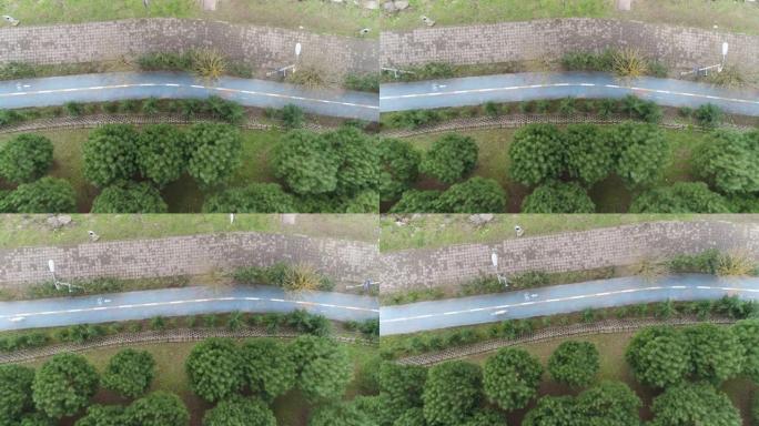 空自行车道的空中俯视图