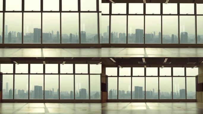 透过窗户俯瞰香港城市天际线建筑