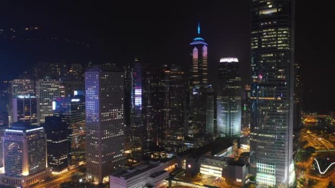 夜间照明香港市区海湾空中全景4k