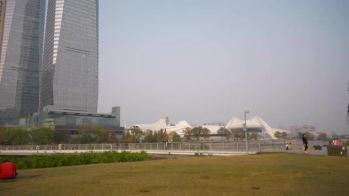 长沙市滨河公园艺术综合体慢动作行走全景4k中国