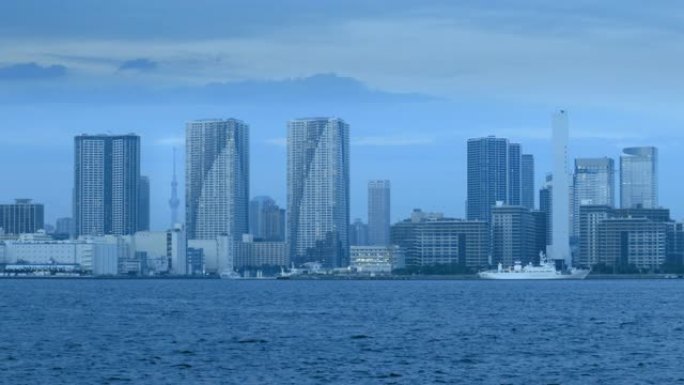 东京沿海地区的建筑物