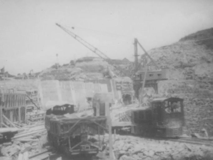 50年代 建设狮子滩水电站