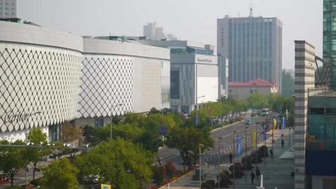 青岛市晴天著名交通湾豪华商场慢动作屋顶全景4k中国