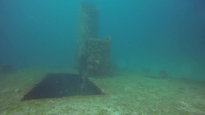 墨西哥坎昆附近妇女岛的C-58炮舰残骸
