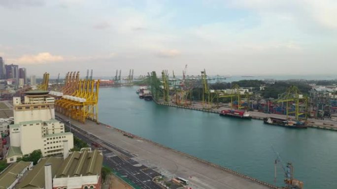 日落时间新加坡城市世界著名港口交通湾空中全景4k