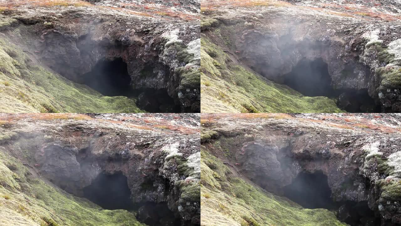 地热洞穴。