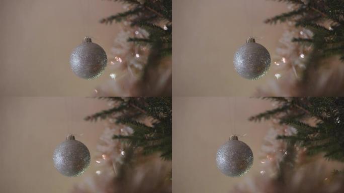 悬挂在爱沙尼亚的银色装饰球的外观