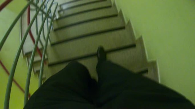 走楼梯