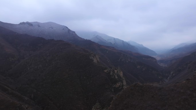 雪山峡谷航拍视频