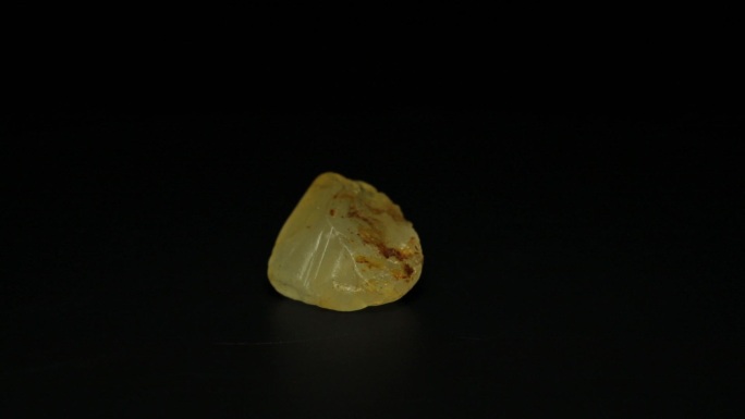 托帕石黄玉黄晶矿石标本
