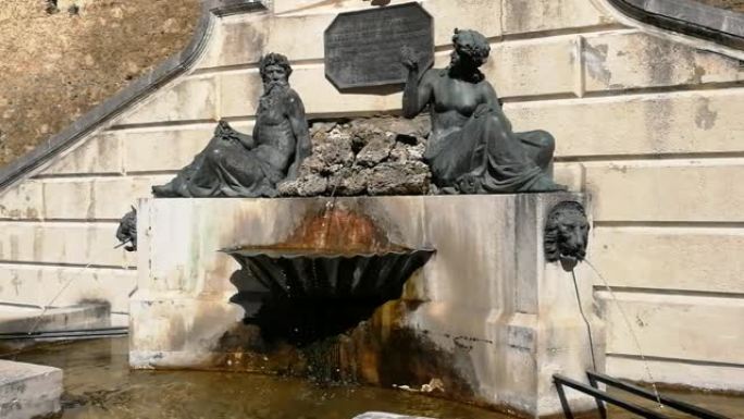 Pettorano sul Gizio-海王星和Amphitrite的纪念性喷泉