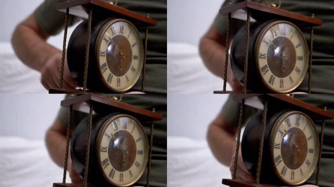 男士手调节机械复古经典罗马数字木制台钟