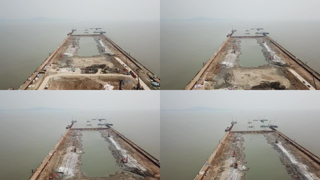 中国江苏省无锡市在建湖底隧道航拍照片
