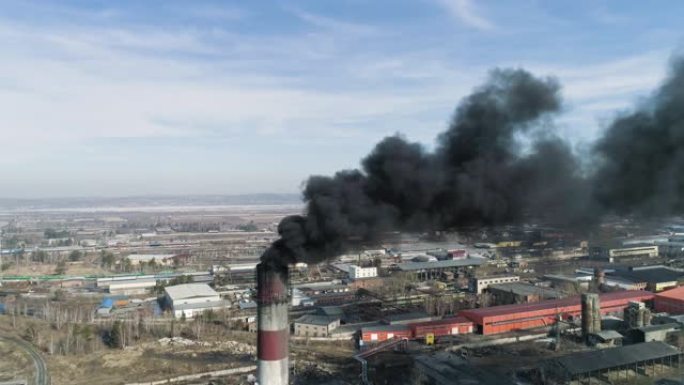 燃煤电站的环境污染正面视图。