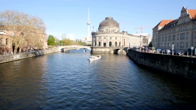 柏林市中心的博物馆岛