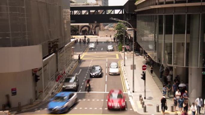 以温暖的语气缩小市区交通的时间流逝，新加坡