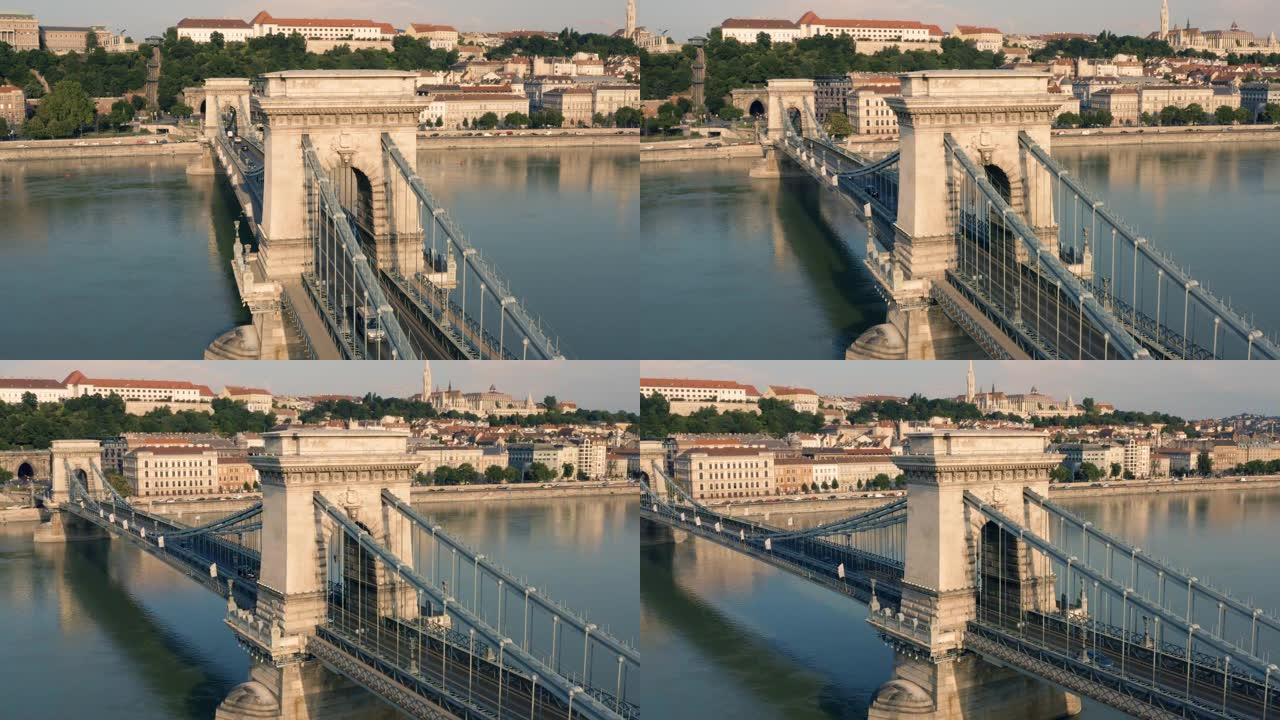 布达佩斯多瑙河上的链桥