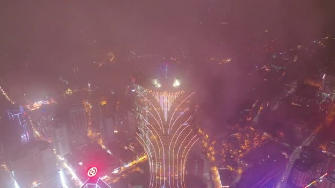 夜间照明澳门城市著名酒店区海湾空中俯拍全景4k中国