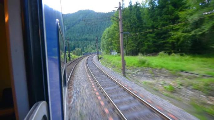 奥地利阿尔卑斯山塞默林铁路线
