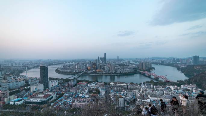 广西柳州马鞍山公园拍摄柳州日转夜延时