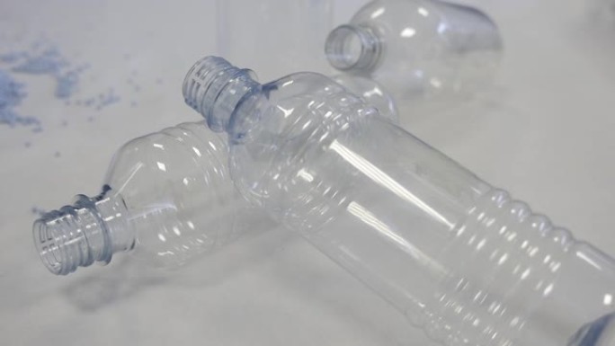 回收塑料瓶-静止