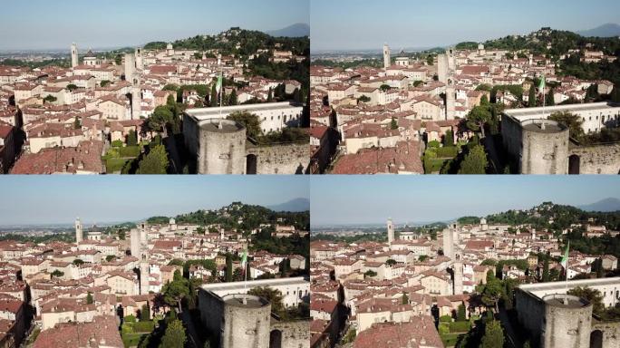 意大利贝加莫。老城区惊人的无人机鸟瞰图。市中心的景观，其历史建筑和塔楼