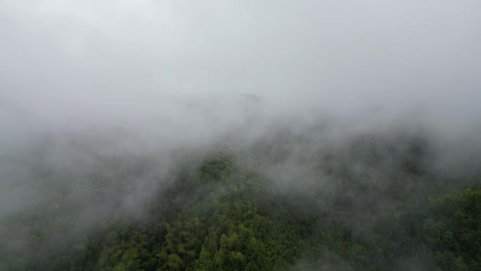 深山云雾缭绕   雨中航拍俯瞰大地山脉