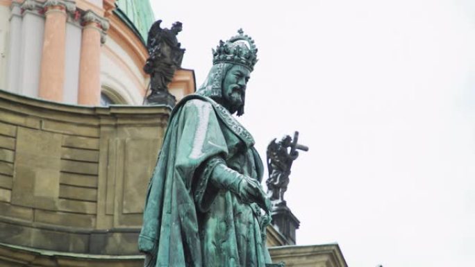 查理四世国王雕像，在布拉格