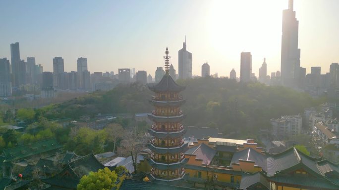 南京市玄武区古鸡鸣寺风景航拍