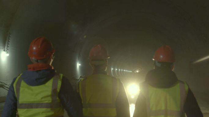 高速隧道工人建设者行走背影大合集