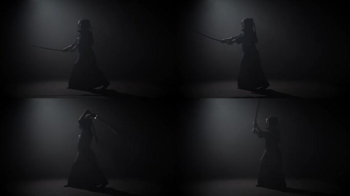 专业剑道战士用武士刀练习武术，慢动作
