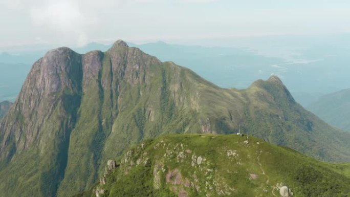 最高的南巴西山脉，Pico Caratuva和Pico paran á