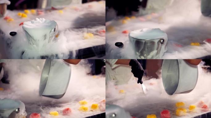 专业厨师正在通过添加液氮来制作冰淇淋。