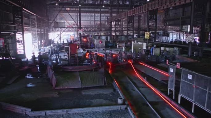 非洲一家大型钢铁厂成型的钢筋