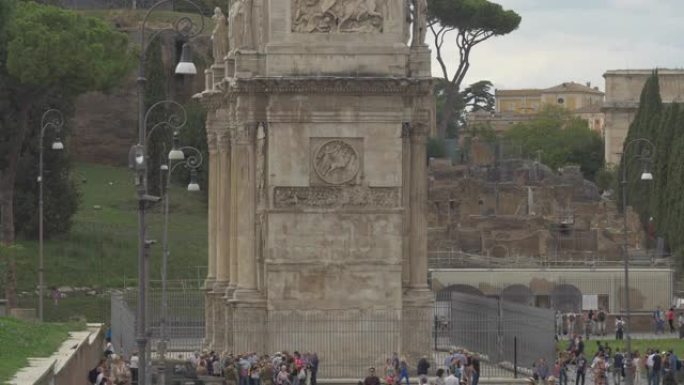 君士坦丁拱门侧视图