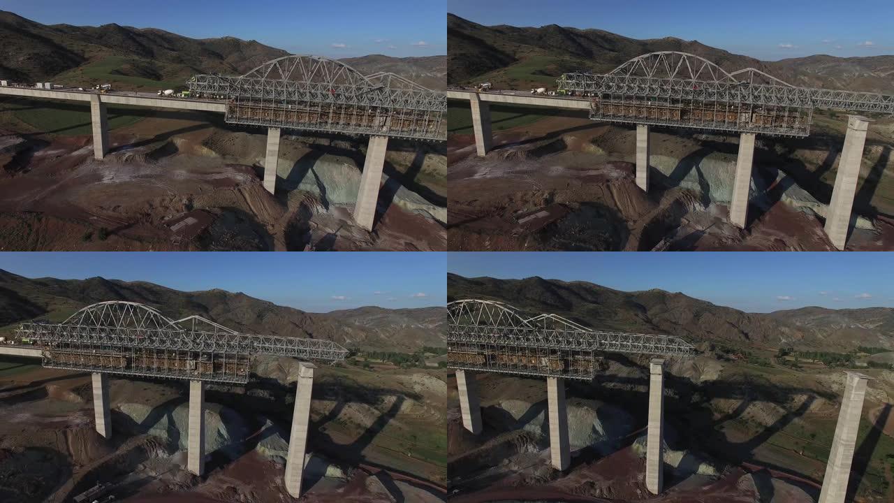 高架桥建筑的鸟瞰图/可移动脚手架系统-锡瓦斯省和安卡拉省之间的高铁基础设施研究-土耳其
安卡拉-锡瓦