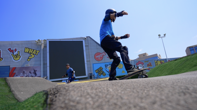 滑板运动青春时尚城市青年玩滑板运动解压酷