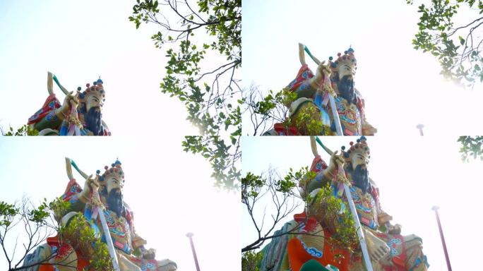 台湾高雄道教神像与莲花池-2018年12月