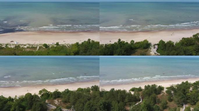 Areal无人机在拉脱维亚的Pavilosta拍摄了波罗的海