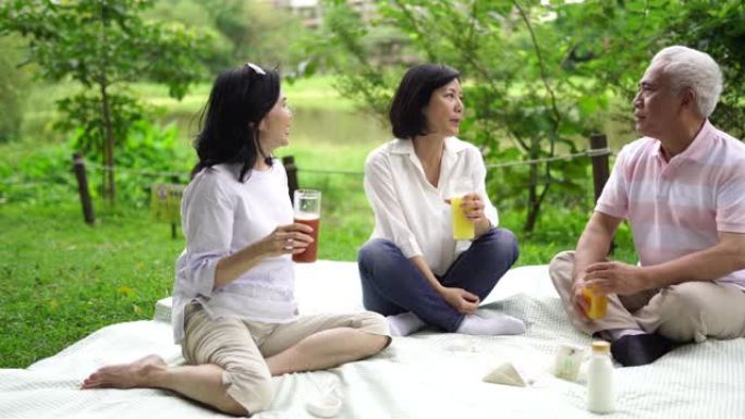 夏日野餐的老朋友