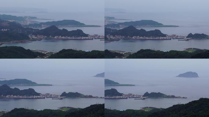 从台湾九份俯瞰东海港口的照片