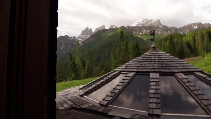 美丽的山脉全景。意大利多洛米蒂山脉著名的阿尔卑斯山