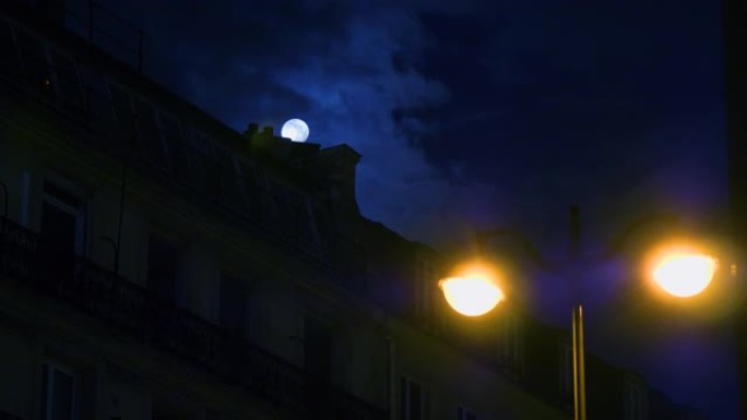 香榭丽舍大街上的满月巴黎法国建筑之夜