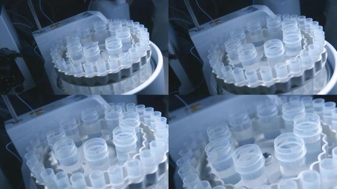 实验室医用离心机中的塑料管