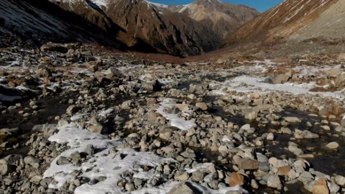 山峡山河诞生的鸟瞰图。