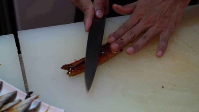 切片鳗鱼制作寿司