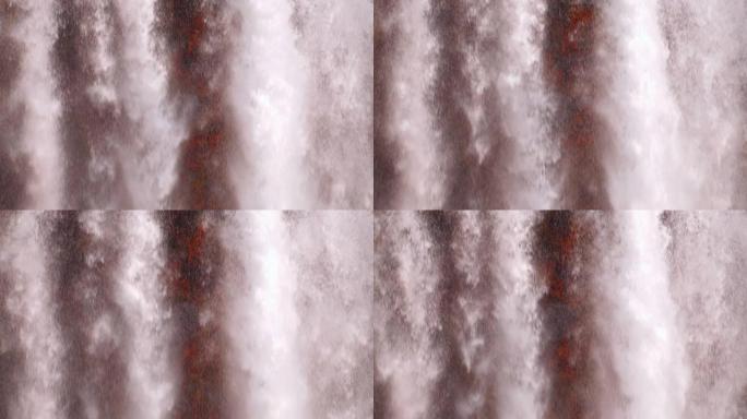 山岩中的史诗大瀑布